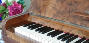 How Long Should a Piano Last?
